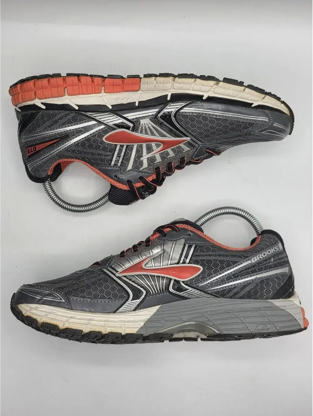 Brooks Adrenaline GTS 14 Men’s Running Shoes | Size 7.5 D | Gray/Orange
